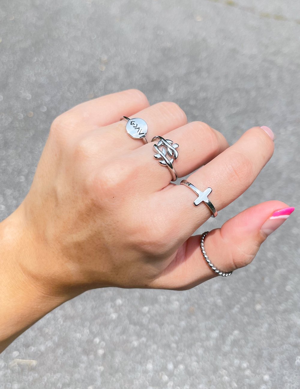Olive Branch Ring – Symbol of Peace & New Beginnings